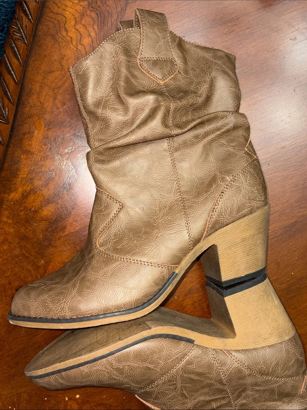 Charles Albert Brown Lace-Up Western Ankle Boots - Picture 8 of 9